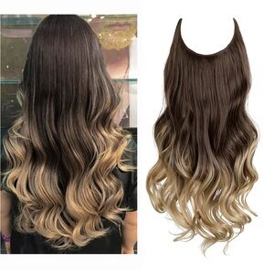NWT Dark Brown to Ash Blonde Wavy 12”
2024 RATED BEST HAIR EXTENSION 🏆